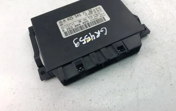 Mercedes-Benz E W211 Other control units/modules A0255457132