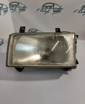 Volkswagen Transporter - Caravelle T4 Headlight/headlamp 0244437