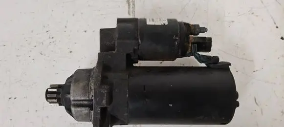 Volkswagen Touran I Starter motor 02M911023PX
