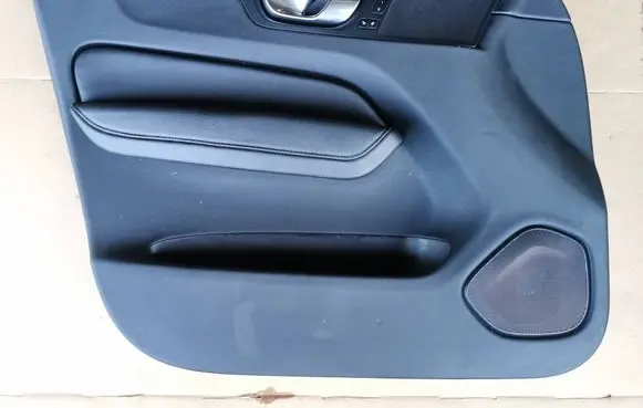 Volvo XC60 Front door card panel trim 31446174 30747753