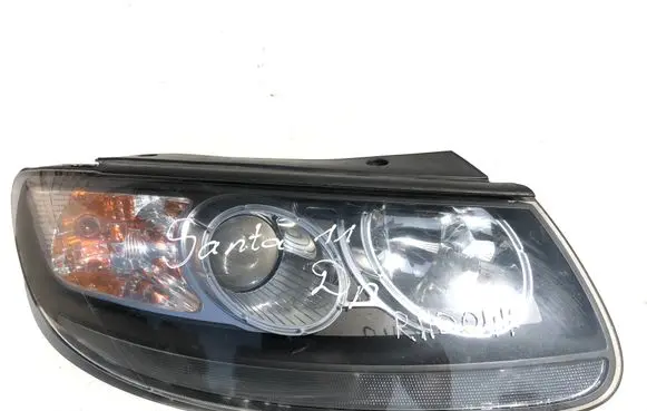 Hyundai Santa Fe Headlight/headlamp 921022BXXX