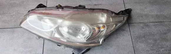 Peugeot 208 Headlight/headlamp
