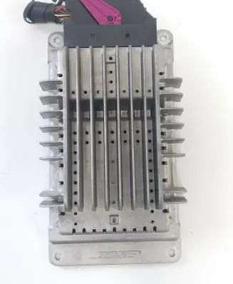 Audi A3 S3 8P Sound amplifier 8P0035223A 03260184 5630AB2PR0D