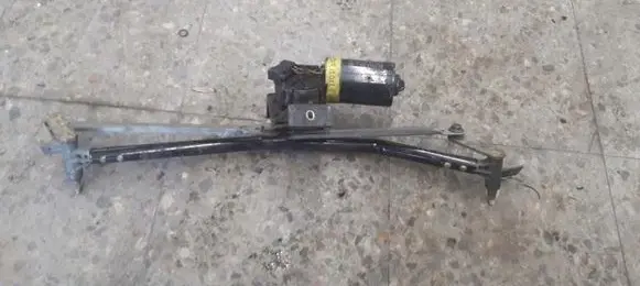 Audi 80 90 S2 B4 Front wiper linkage 893955023A