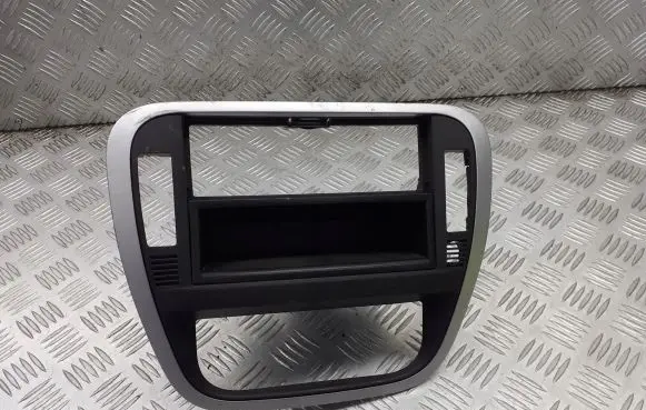 Citroen C2 Radio/GPS head unit trim 
