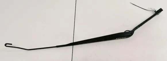 Nissan X-Trail T30 Front wiper blade arm B46LA