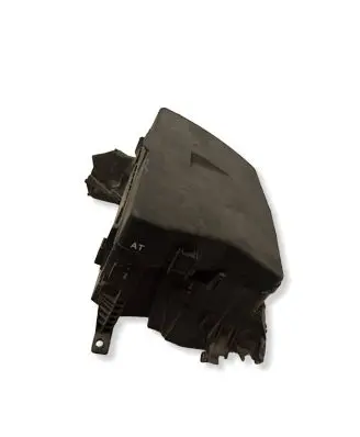 Toyota Avensis T270 Fuse box set 8211105P20 P20E120329133652