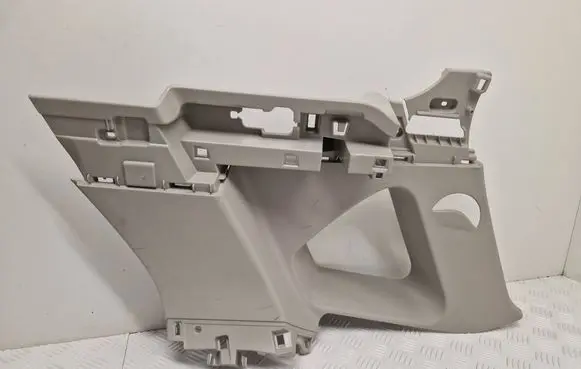 Renault Scenic IV - Grand scenic IV (D)pillar trim (top) 769348613R