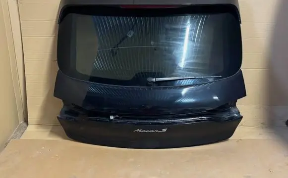 Porsche Macan (95B) Tailgate/trunk/boot lid