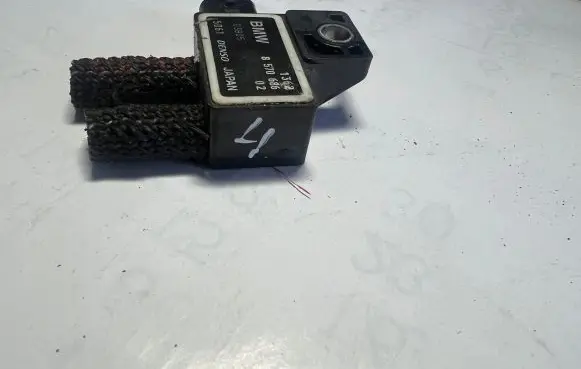 BMW 3 F30 F35 F31 Exhaust gas pressure sensor 8570686 03B05 13628570686