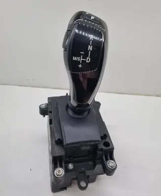 BMW 5 GT F07 Gear shifter/selector 9218103 1001997000