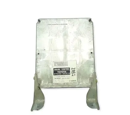 Toyota Land Cruiser (HDJ90) Engine control unit/module 275000-0054 89666-60070