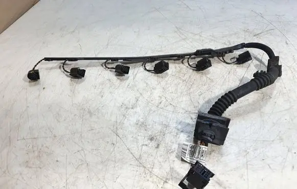 BMW 3 E90 E91 Fuel injector wires 756070503 5001006184