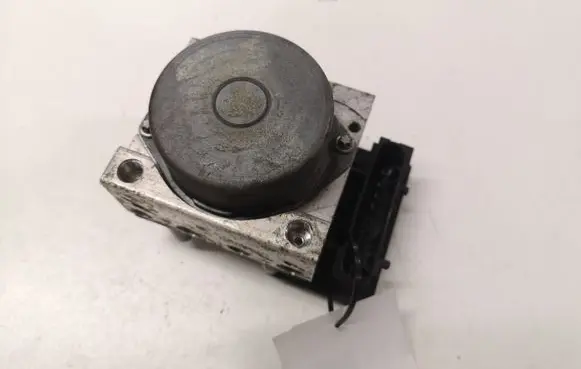 Renault Scenic II - Grand scenic II ABS Pump 0265232067 8200737985 5447L5180807085