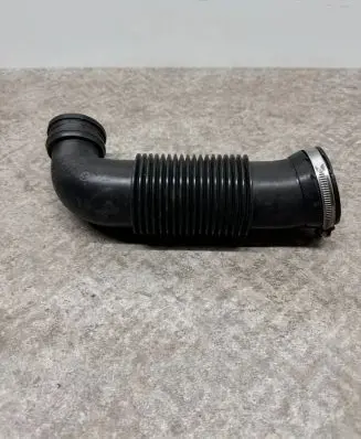BMW i3 Air intake duct part 7642406 51750610 70561035