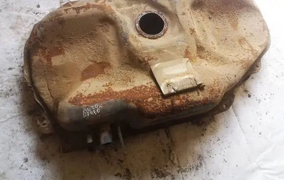 Mazda 626 Fuel tank 
