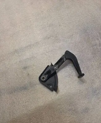 Audi A8 S8 D2 4D Engine bonnet (hood) release handle 