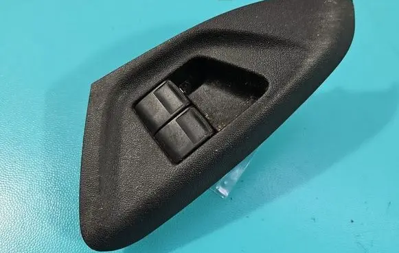 Toyota Aygo AB40 Electric window control switch R193114 IMPRK1542896