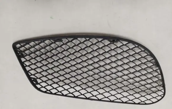 Mercedes-Benz E C207 W207 Front bumper lower grill A2078850324