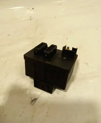 Alfa Romeo 156 Glow plug pre-heat relay 0281003018 20230105