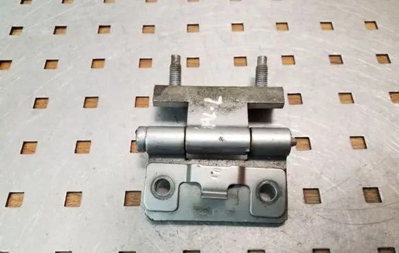 Citroen Berlingo Tailgate/trunk/boot hinge