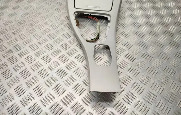 BMW 3 E90 E91 Gear shifter surround trim plastic 7129555