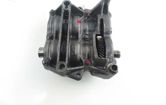 Mercedes-Benz C W204 Oil pump balance shaft 6460100736