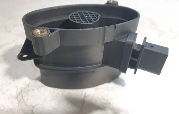 BMW 5 E60 E61 Mass air flow meter 7788744 0774884 7090078460
