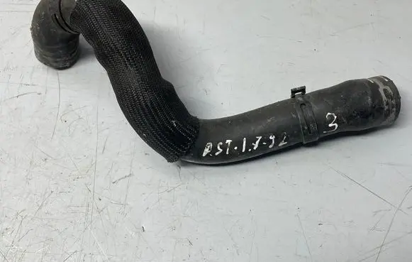 Opel Astra H Engine coolant pipe/hose 13223885