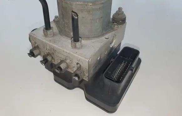 Seat Ibiza IV (6J,6P) ABS Pump 6R0614517BL 6R0907379BH