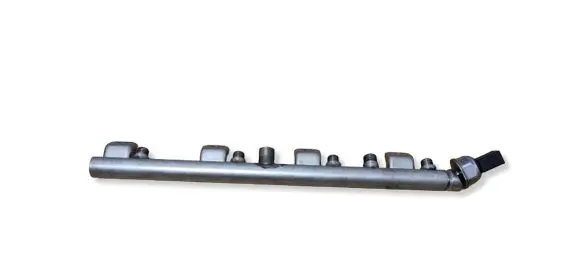 BMW X6 E71 Fuel main line pipe 7537319