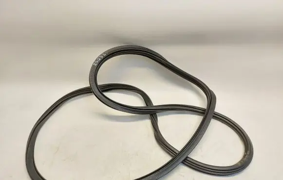Audi RSQ3 Sliding door rubber seal AUDIRSQ3USZCZPR