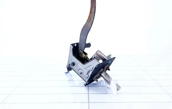 Clutch slave cylinder