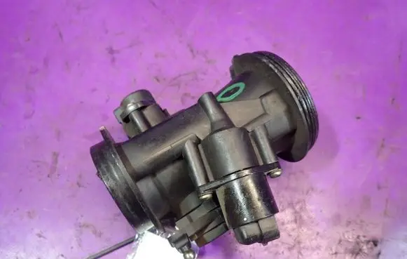 Dacia Logan I Throttle body valve 