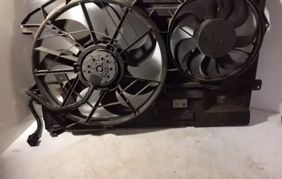 Volkswagen Transporter - Caravelle T5 Fan set 7H0121207F 7H0121201BN