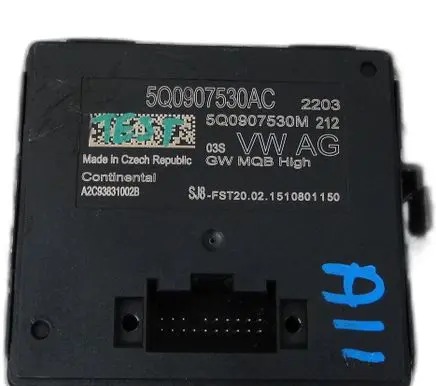 Volkswagen PASSAT B8 Trunk lid opening control unit 5Q0907530AC