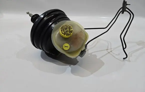 Audi A6 S6 C5 4B Power steering pump