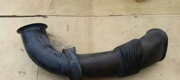 Porsche Cayenne (9PA) Air intake hose/pipe 7L5128752