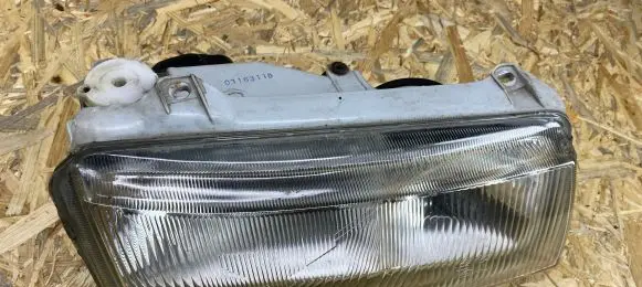 Volkswagen PASSAT B4 Headlight/headlamp 03163118 E49902