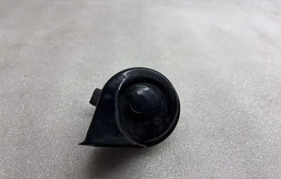 Peugeot 307 Horn signal 70388115