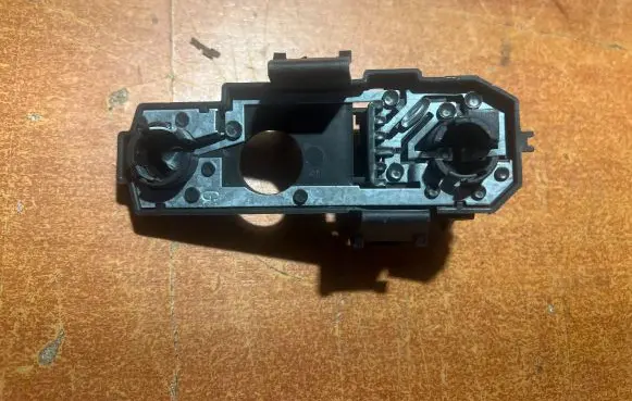 Peugeot 406 Tail light bulb cover holder 5035