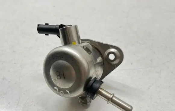 Hyundai Tucson IV NX4 Fuel injection high pressure pump 353262M500 9046030059 1816507XG