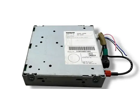 Nissan X-Trail T30 Aerial antenna amplifier 283A0ES60B EN1224T CL065260071892