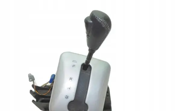 Chrysler Pacifica Gear selector 