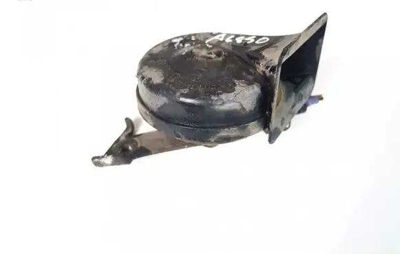 Volkswagen Golf IV Horn signal