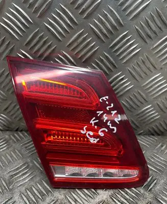 Mercedes-Benz E W212 Tailgate rear/tail lights 613991