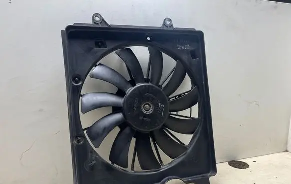 Electric radiator cooling fan