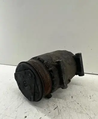 Renault Espace - Grand espace IV Air conditioning (A/C) compressor (pump) 8200067915 01139509 02034231118B