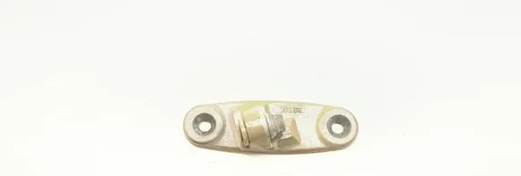 Mercedes-Benz GLK (X204) Front door upper hinge