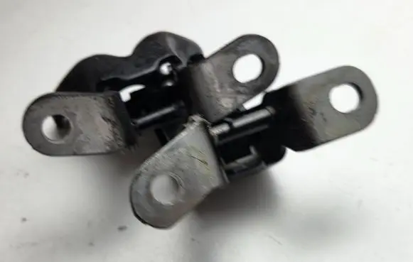 Hyundai i20 (BC3 BI3) Front door hinge set 